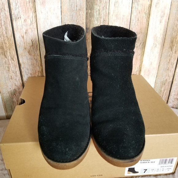 UGG Kasen Suede Bootie - Picture 5 of 9
